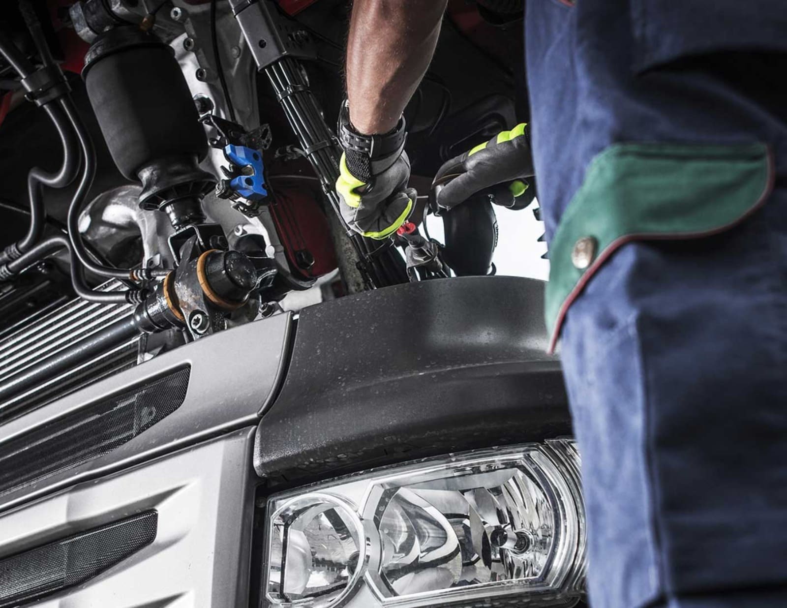 Distribuidora de refacciones TPS